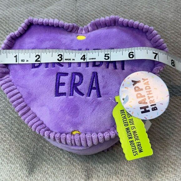 BIRTHDAY ERA Dog Toy NWT Taylor Swift Tour Purple Cake Squeaky Crinkle Gift - Picture 3 of 8
